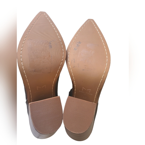 Marc Fisher LTD Gardi Pointed Toe Suede Booties β Medium Gray, Size 8 | Stylish - Picture 13 of 13